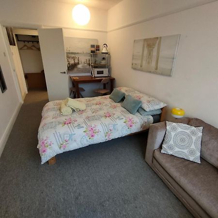 Guest Suite 50M From The Beach Bognor Regis Zewnętrze zdjęcie