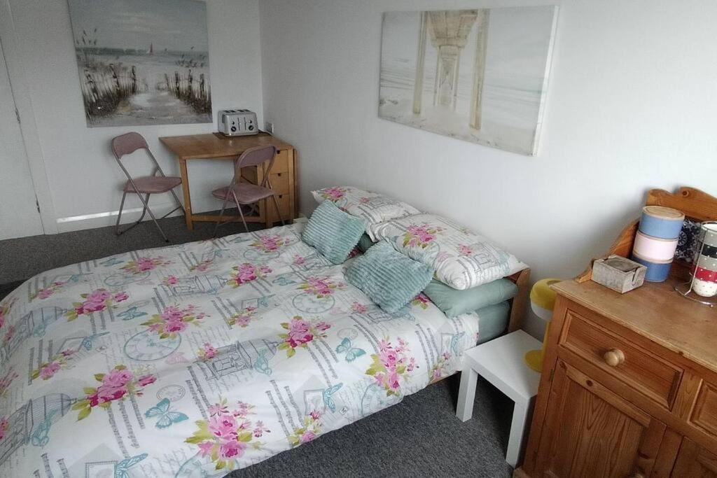 Guest Suite 50M From The Beach Bognor Regis Zewnętrze zdjęcie